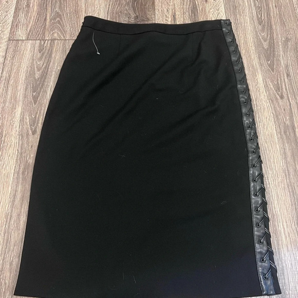 Bcbg Maxazria Black Pencil Skirt  Leather Lacing Sz 6 - Picture 5 of 5
